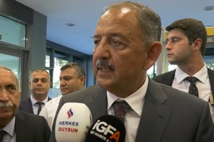 Bakan Özhaseki: Çöken bina 36 yıllık... 1,5 katı kaçak! -