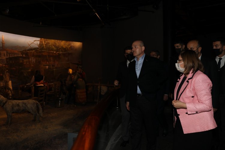 Bakan Soylu'dan Gaziantep'te Kahramanlık Panoraması'na ziyaret -