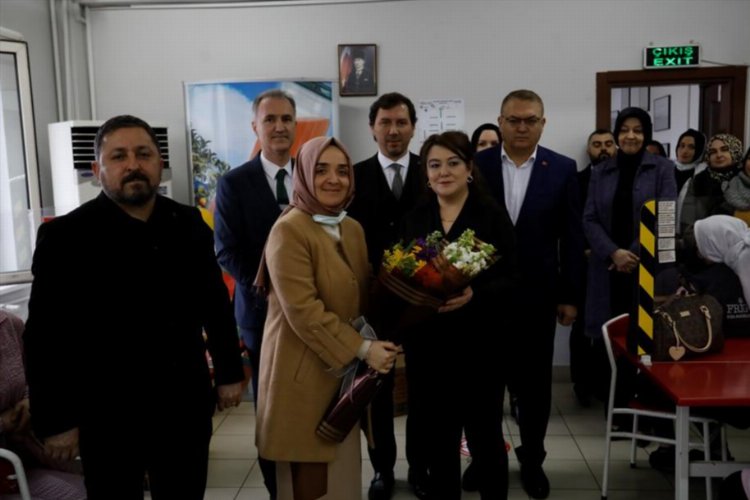 Başkan Taban Bursa İnegöl'de çalışan kadınlarla buluştu -