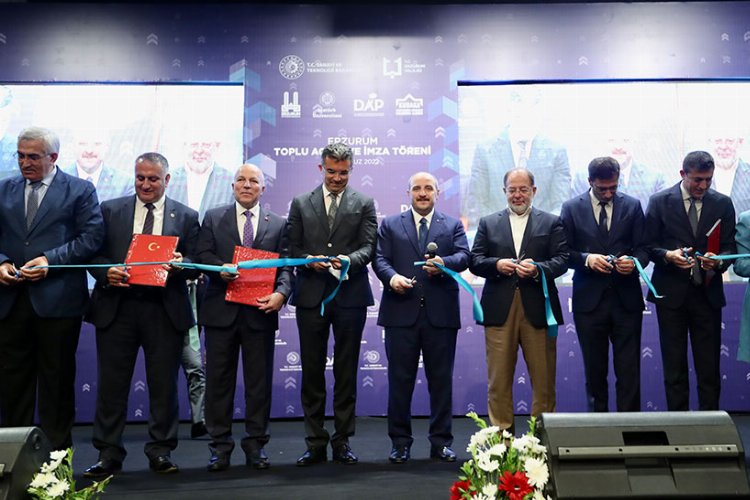 Bakan Varank Erzurum'da toplu açılışta -