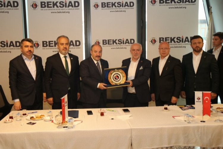 Bakan Varank'tan BEKSİAD'a ziyaret -