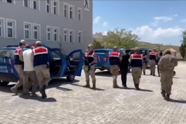Bakan Yerlikaya: 168 göçmen kaçakçısı tutuklandı! -