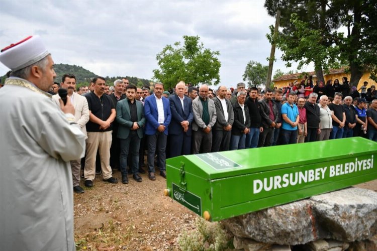 Balıkesir’deki kazada ölenler son yolculuğuna uğurlandı -