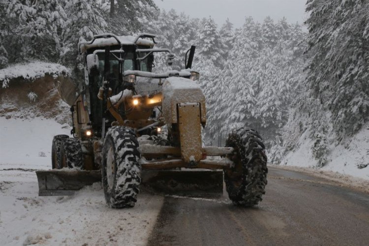 Balıkesir Edremit Belediyesi, Kazdağları'nın yollarını açıyor -