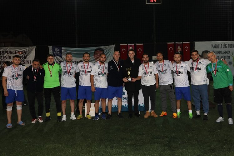 Bandırma'da 'Mahalle Ligi' şampiyonları belli oldu -