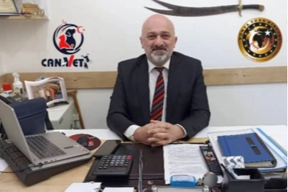 Başkan Alkan: Yeni bayrak, Türk kültüründen izler taşıyor -