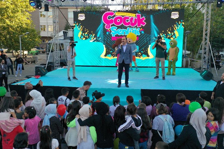 Başkan Altay Çocuk Günleri'nde çocuklarla buluştu -