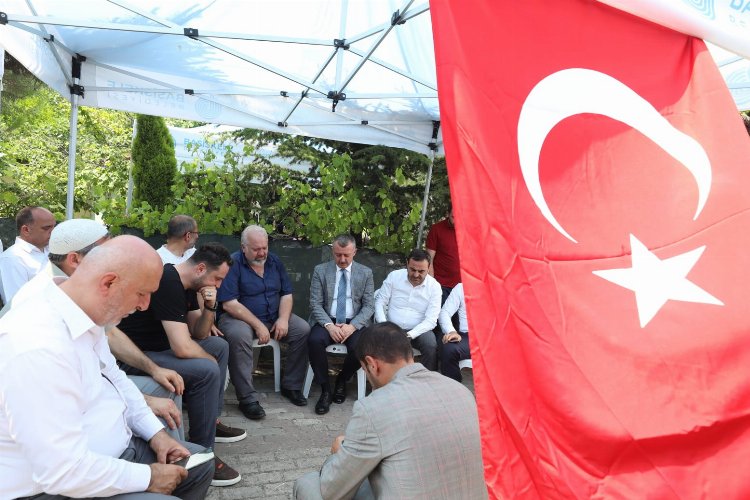 Başkan Büyükakın’dan Kocaeli'de şehit ailesine taziye -