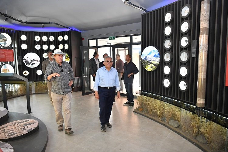 Başkan Büyükkılıç'tan Kültepe Ziyaretçi Merkezi’ne davet -