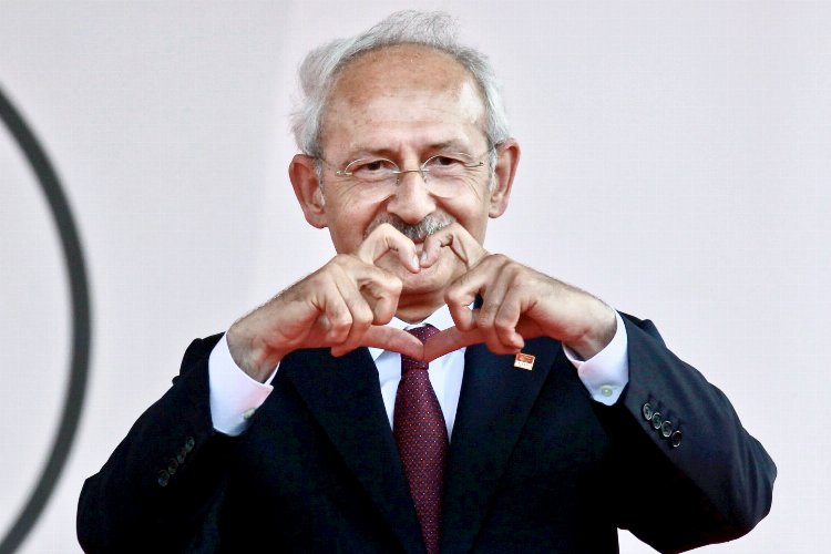Başkan Erkiş’ten CHP'ye hediye marş -