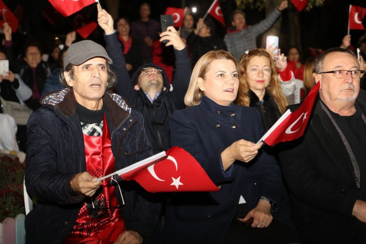 Başkan Hürriyet ADD’nin Cumhuriyet Bayramı coşkusuna ortak oldu -