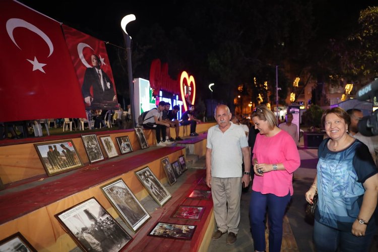 Başkan Hürriyet, Atatürk Fotoğrafları sergisini ziyaret etti -