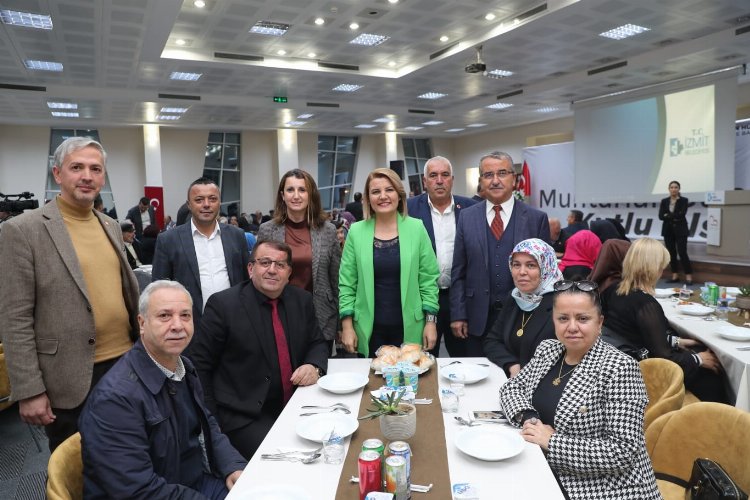Başkan Hürriyet, muhtarları Dernekler Yerleşkesi’nde ağırladı -