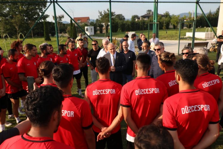 Başkan Özlü'den Düzcespor'a 'tatlı' moral -