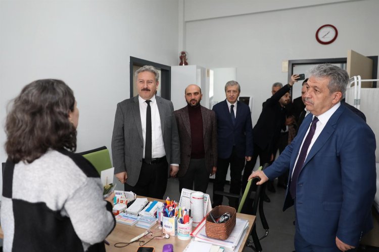 Başkan Palancıoğlu, sağlık çalışanlarını unutmadı -