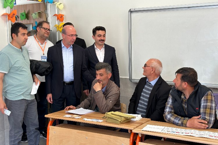 Başkan Pekyatırmacı oyunu ailesiyle kullandı -