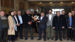 Başkan Şayir, çiçeklerle karşılandı