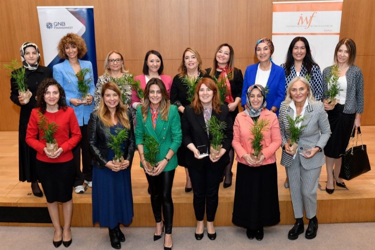 Başkan Tekin, başarıya ulaşan '100 kadın lider' arasında -