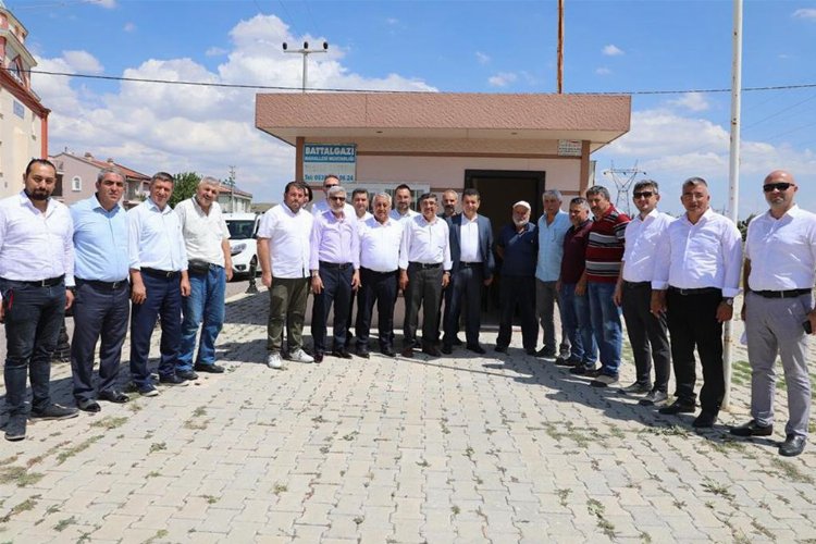 Başkan Zeybek Battalgazi’de -