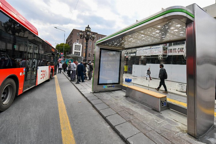 Başkent'e modern otobüs durakları -