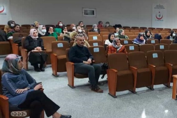 Batman’da sağlık çalışanlarına 'Anne ve Bebek Sağlığı' eğitimi -