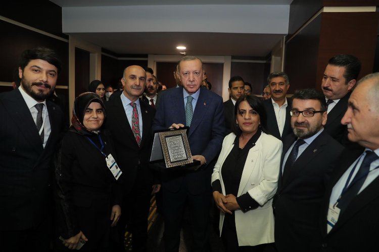 Batman Sason ÇATOM’dan Erdoğan’a gümüş tablo -