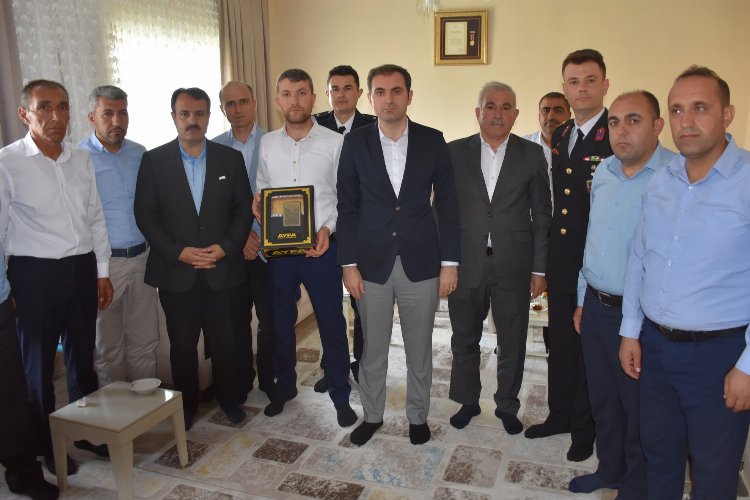 Batman Sason'da gazi evine ziyaret -