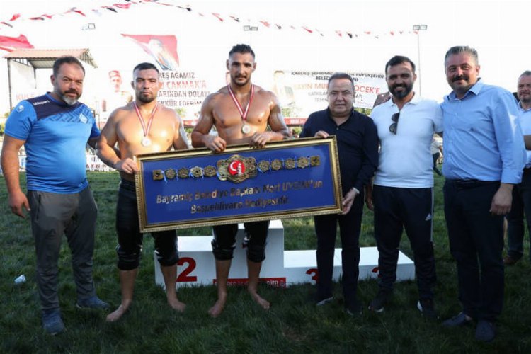 Bayramiç’de Başpehlivan Mustafa Taş -