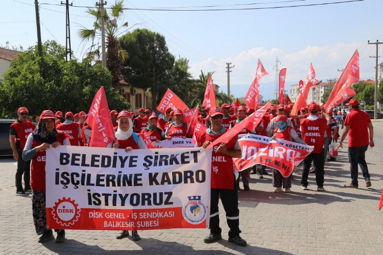 Belediye şirket işçileri kadro için Burhaniye'de buluştu -