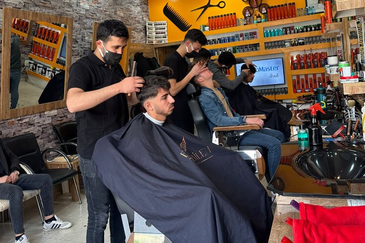 Berberlerde ‘Bayram mesaisi’ erken başladı -