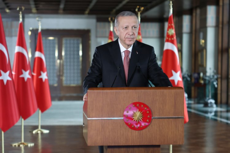 Berlin Deprem Konferansı'na video mesaj gönderdi -