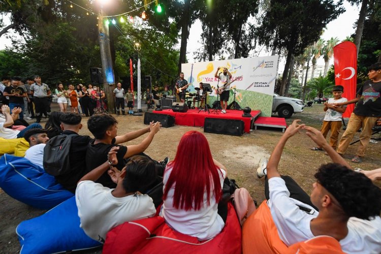 Bi Yaz konserleri nefes kesiyor -