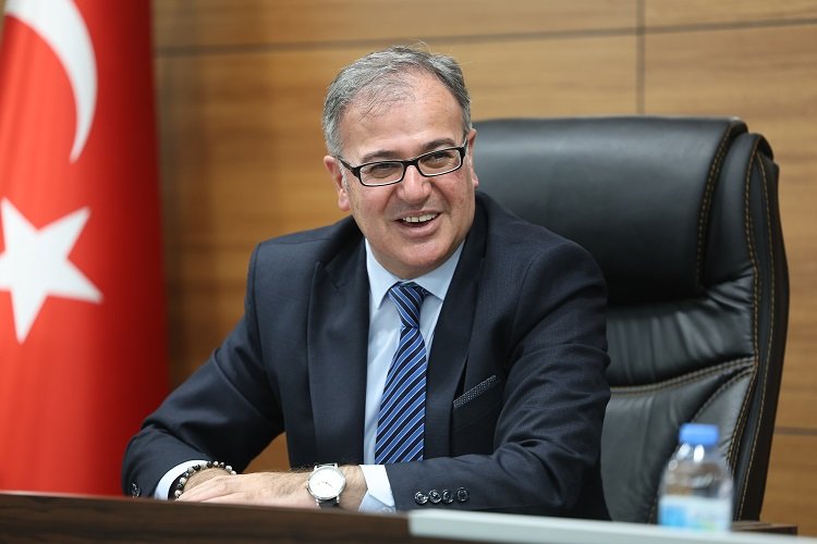 Bilal Özdoğan'dan milletvekillerine övgü -
