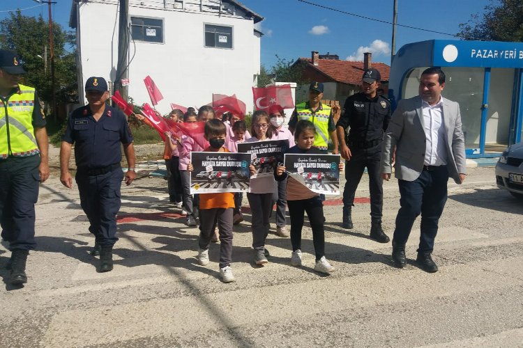 Bilecik Pazaryeri'nde 'önce yaya' saygısı -