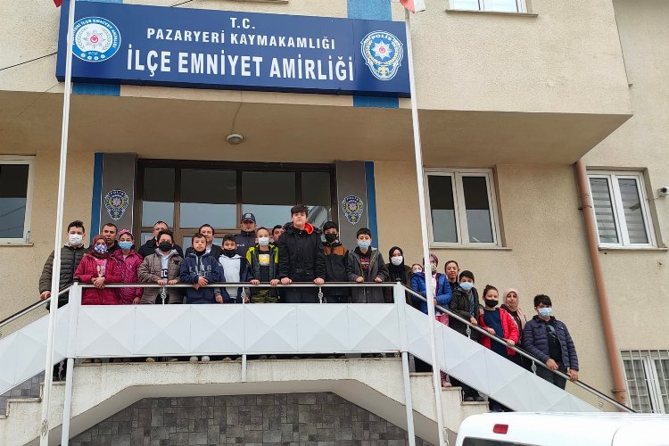 Bilecik Pazaryeri'nde öğrencilerden 10 Nisan ziyareti -