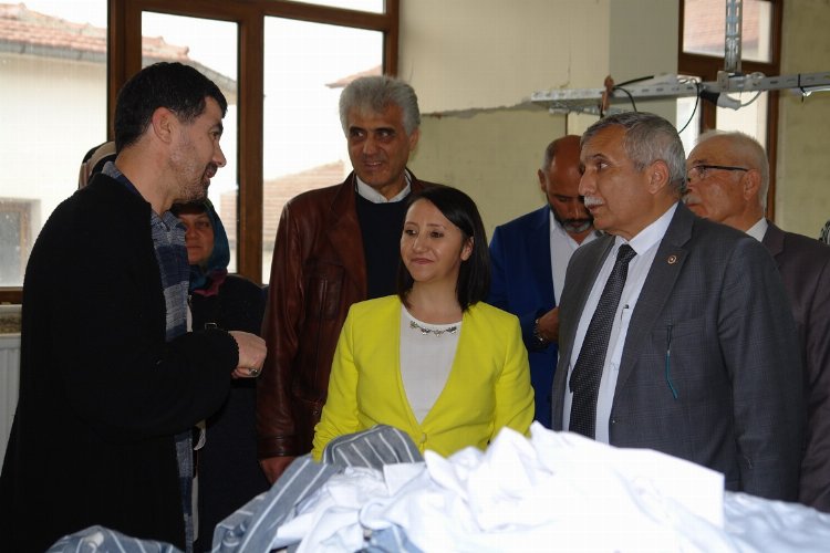 Bilecik Pazaryeri'ne AK Partililer 'Şehir Buluşmaları' gerçekleştirdi -