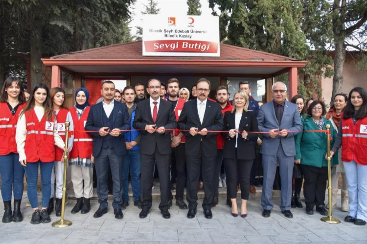 Bilecik’te 'Sevgi Butik' açıldı -