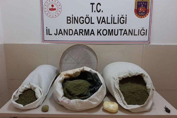 Bingöl’de 24 kilogram toz esrar ele geçirildi -
