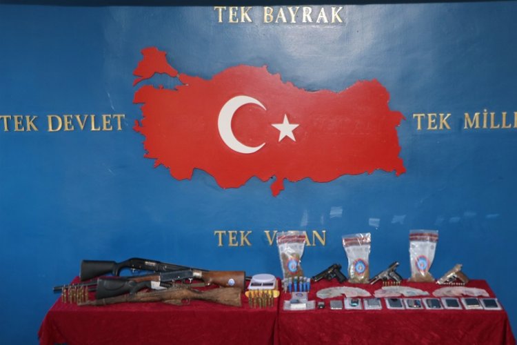 Bingöl’de 'Kökünü Kurutma'da 21 gözaltı -