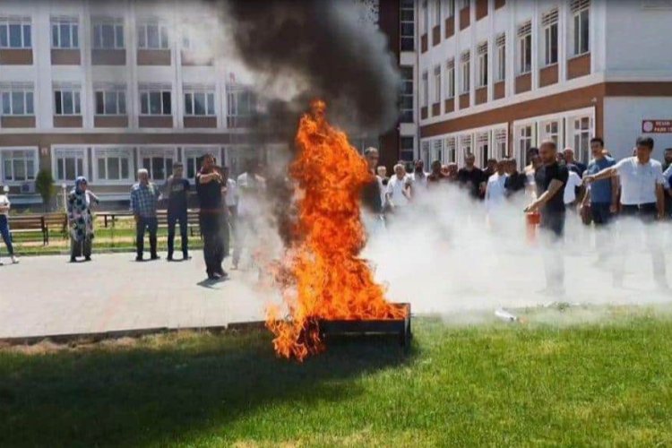 Bingöl'de Milli Eğitim'de yangın tatbikatı -