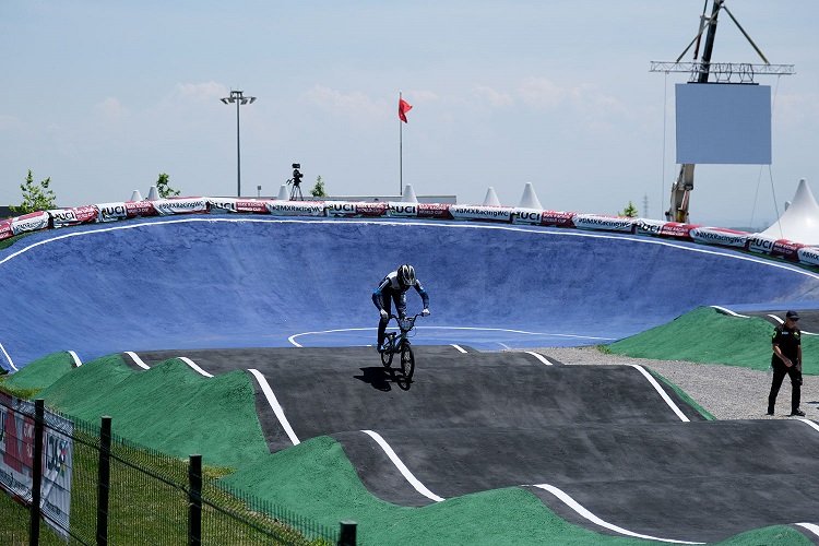 BMX Dünya Kupası sporcularından Sakarya’ya övgü -
