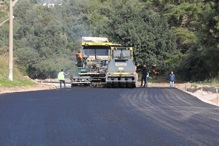 Bodrum'da asfalt çalışması sürüyor -