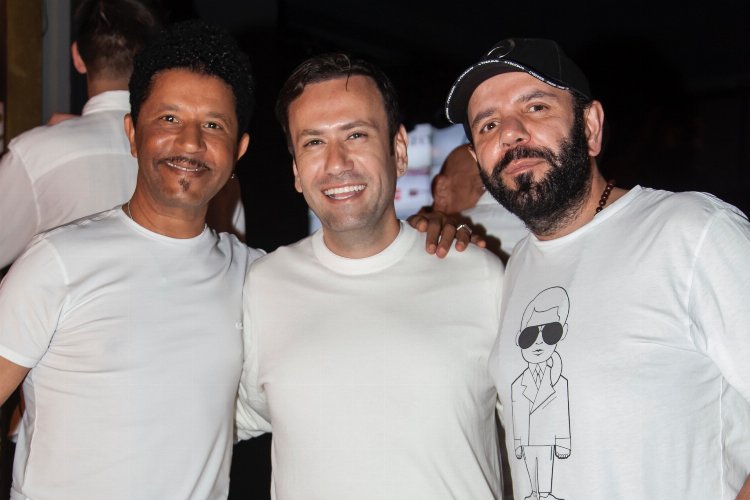 Bodrum'da 'beyaz gece'ye ünlü akını -