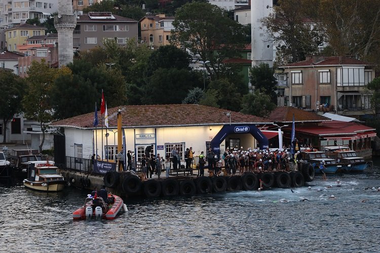 Boğaziçi Triatlonu yarın gerçekleştirilecek -