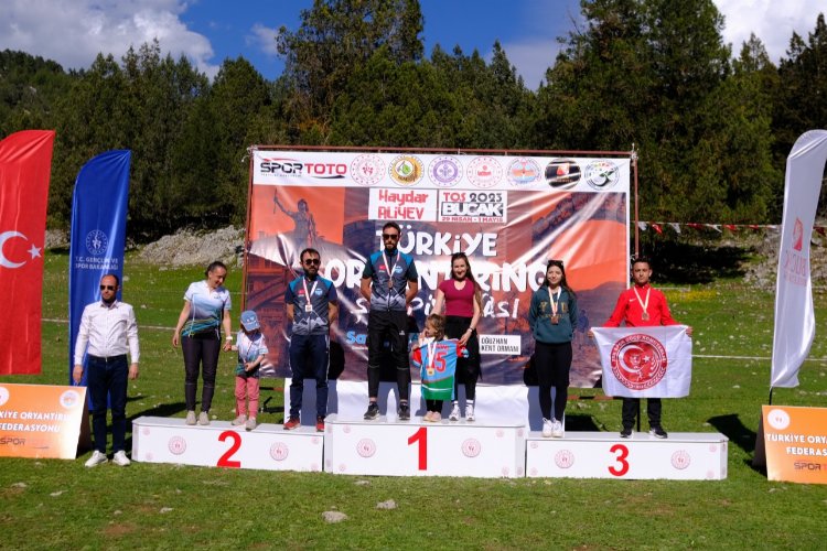 Bostanlısporlu yine Türkiye Şampiyonu -