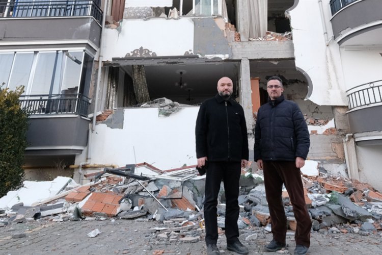 BTÜ'den deprem bölgesine iki heyet -