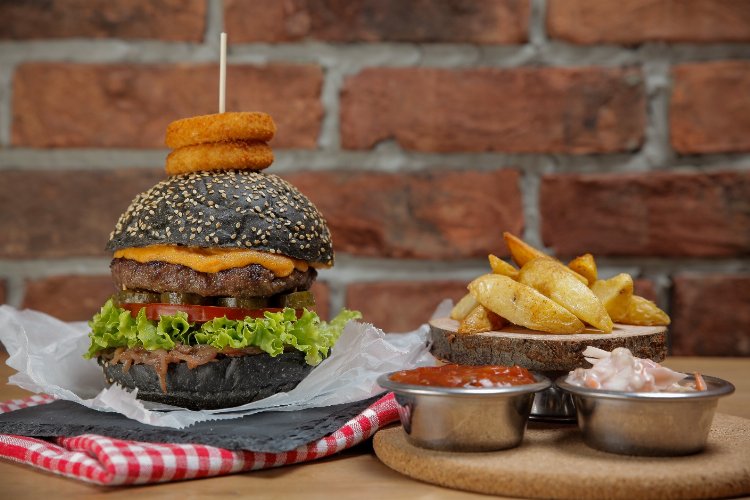 Bu da belediyenin 'burger'i! -