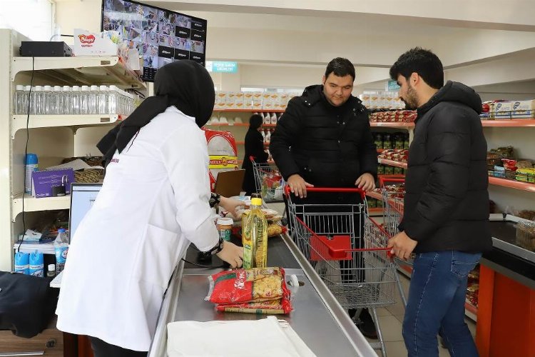 Bu market öğrencilere bedava! -