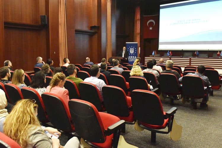 Bursa BUSKİ'de 'takım ruhu' eğitimi -