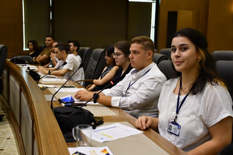 Bursa Büyükşehir'deki stajyerlere oryantasyon -